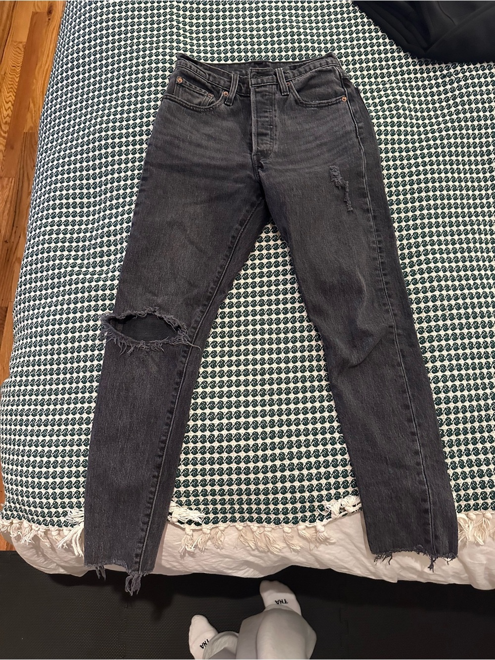 Levi’s 501 Black Skinny Distressed Men’s Jeans Women’s